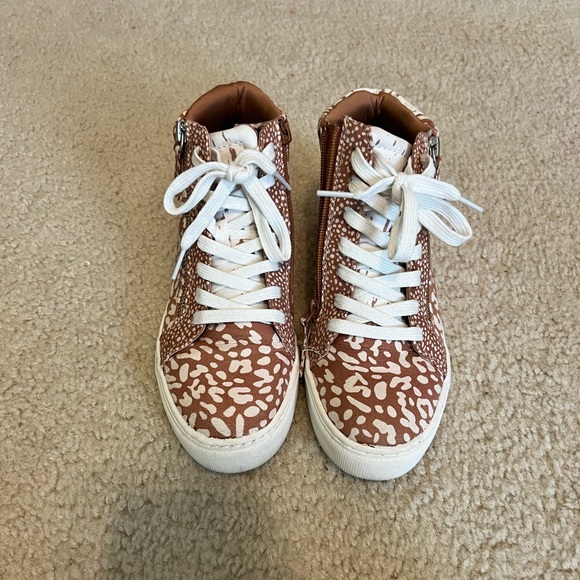 Universal Thread Shoes - Leopard Print High Tops